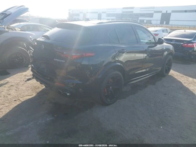 Alfa Romeo Stelvio QUADRIFOGLIO AWD 505HP, снимка 8 - Автомобили и джипове - 53749437