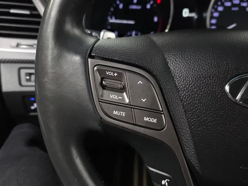 Hyundai Santa fe 2.2 4Wd Exclusive Special - САМО 30% АВАНС!, снимка 17 - Автомобили и джипове - 55471143