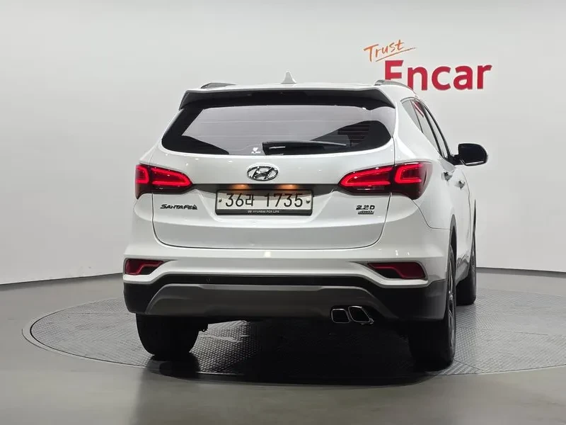 Hyundai Santa fe 2.2 4Wd Exclusive Special - САМО 30% АВАНС!, снимка 4 - Автомобили и джипове - 55471143