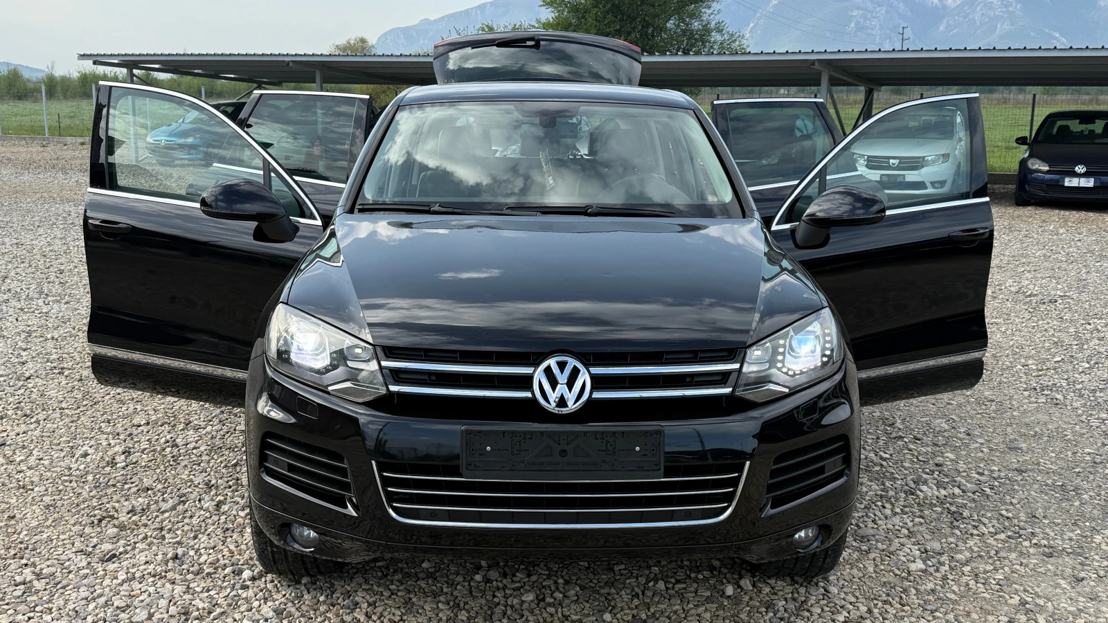 VW Touareg 3.0V6-TDI--245к.с.-BLUEMOTION-NAVI-EURO 5B - изображение 7