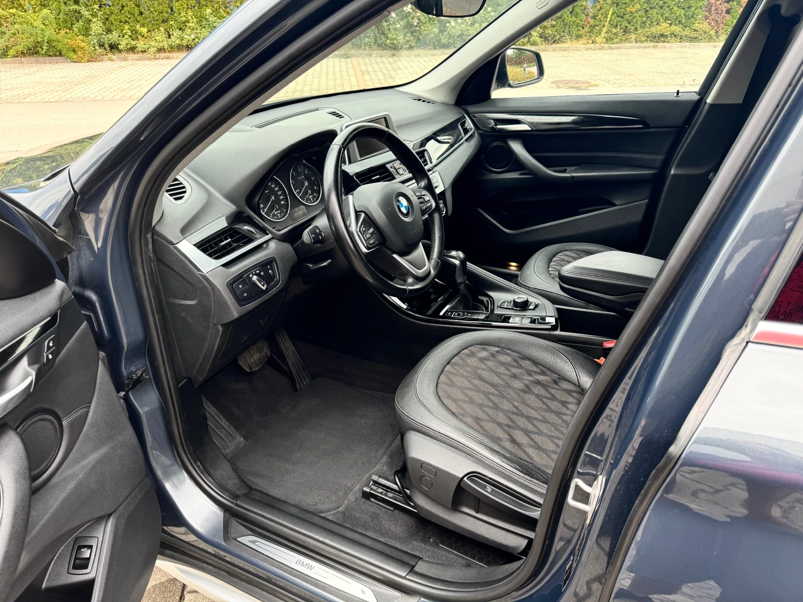 BMW X1 2.0 D. X-LINE - изображение 7