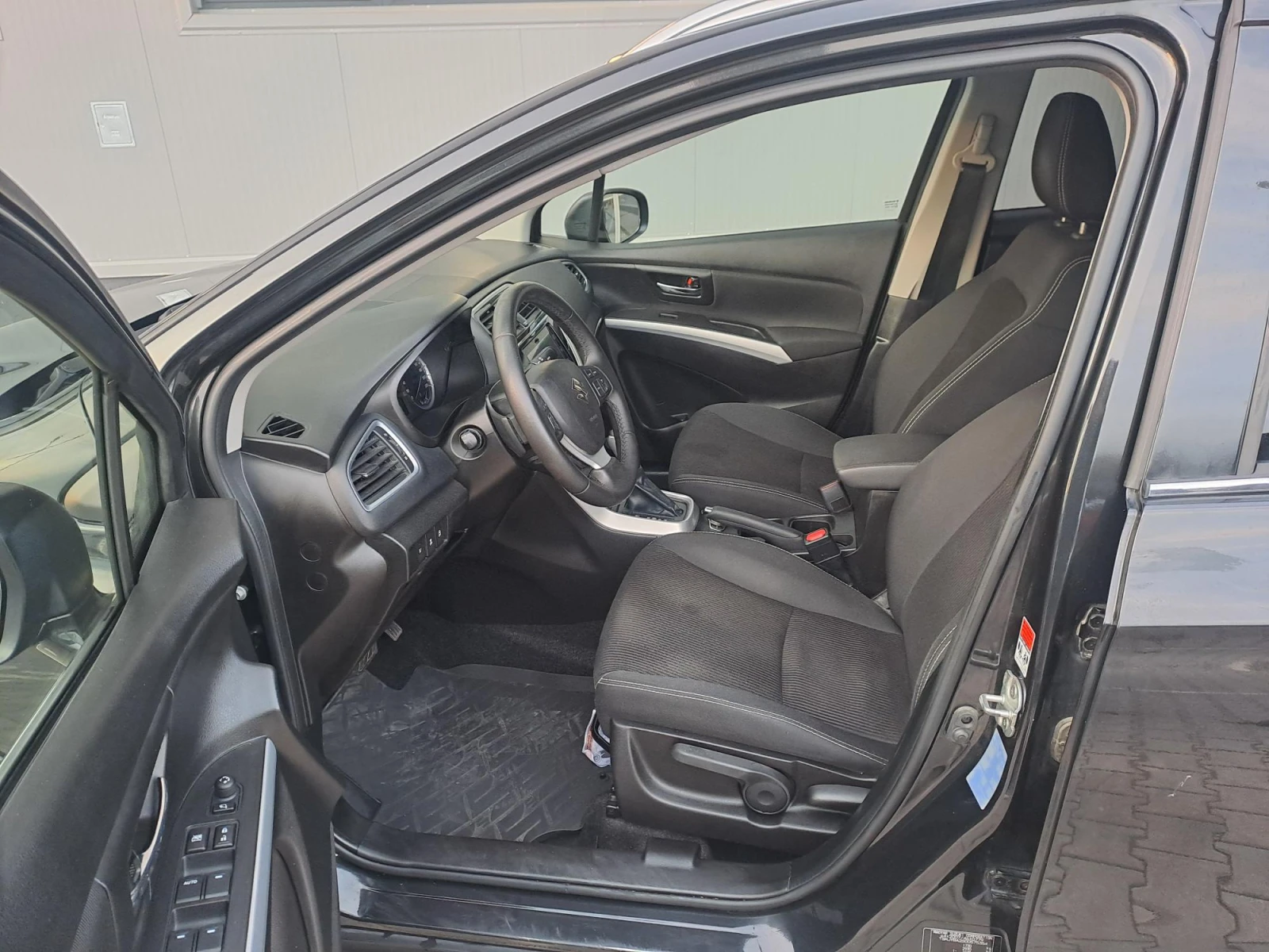 Suzuki SX4 S-Cross 1.4 GL+ Booster Jet 4X4 AUTOMATIC | Mobile.bg   9