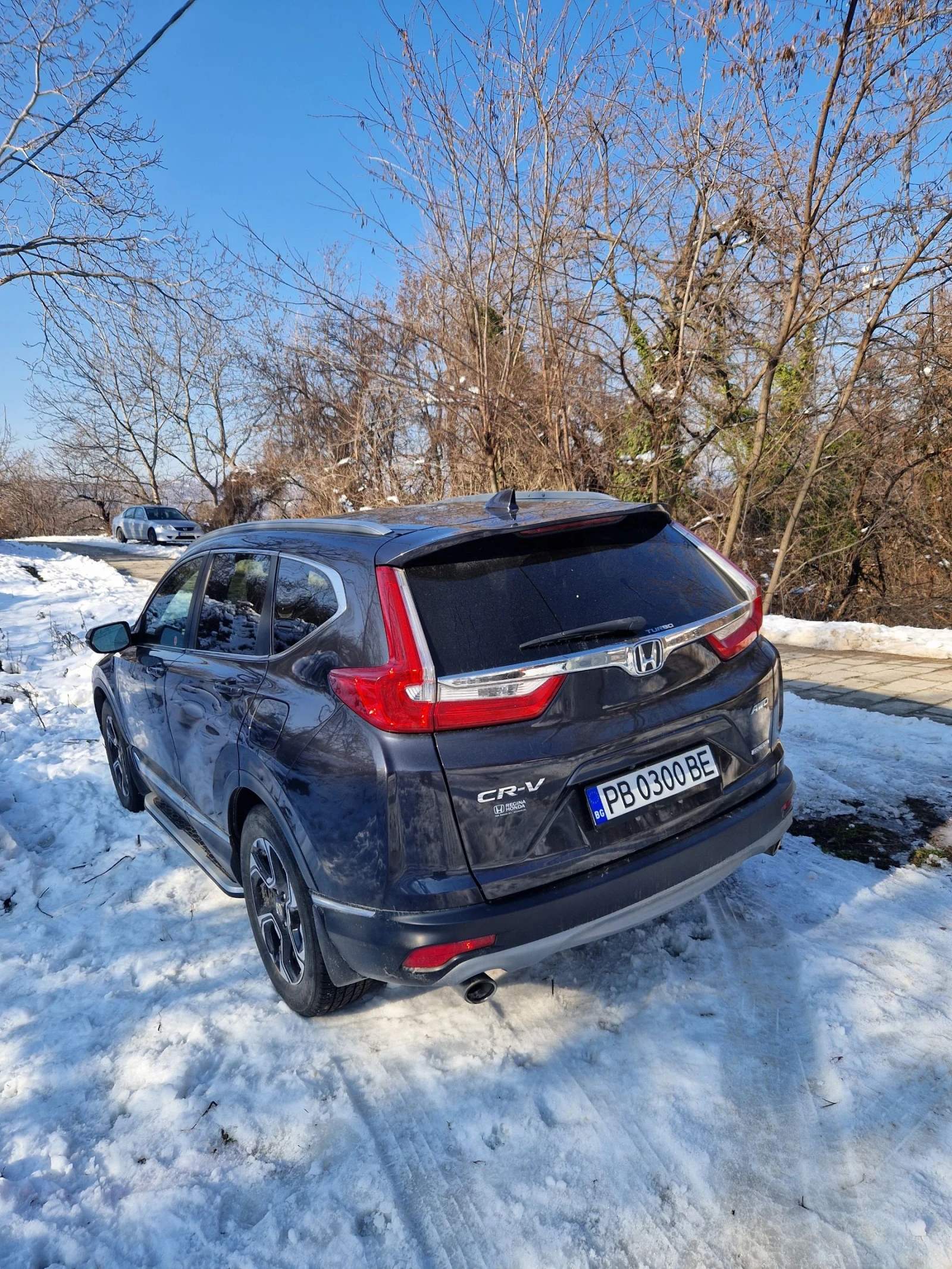 Honda Cr-v 1, 5 Touring - изображение 4
