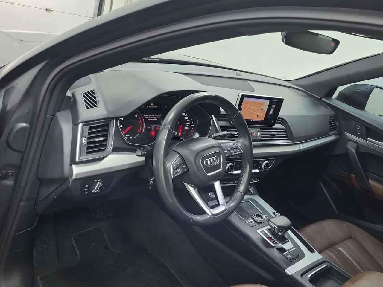 Audi Q5 PROGRESSIV /CARFAX /Подгрев/Панорама/Кафяв салон - изображение 9