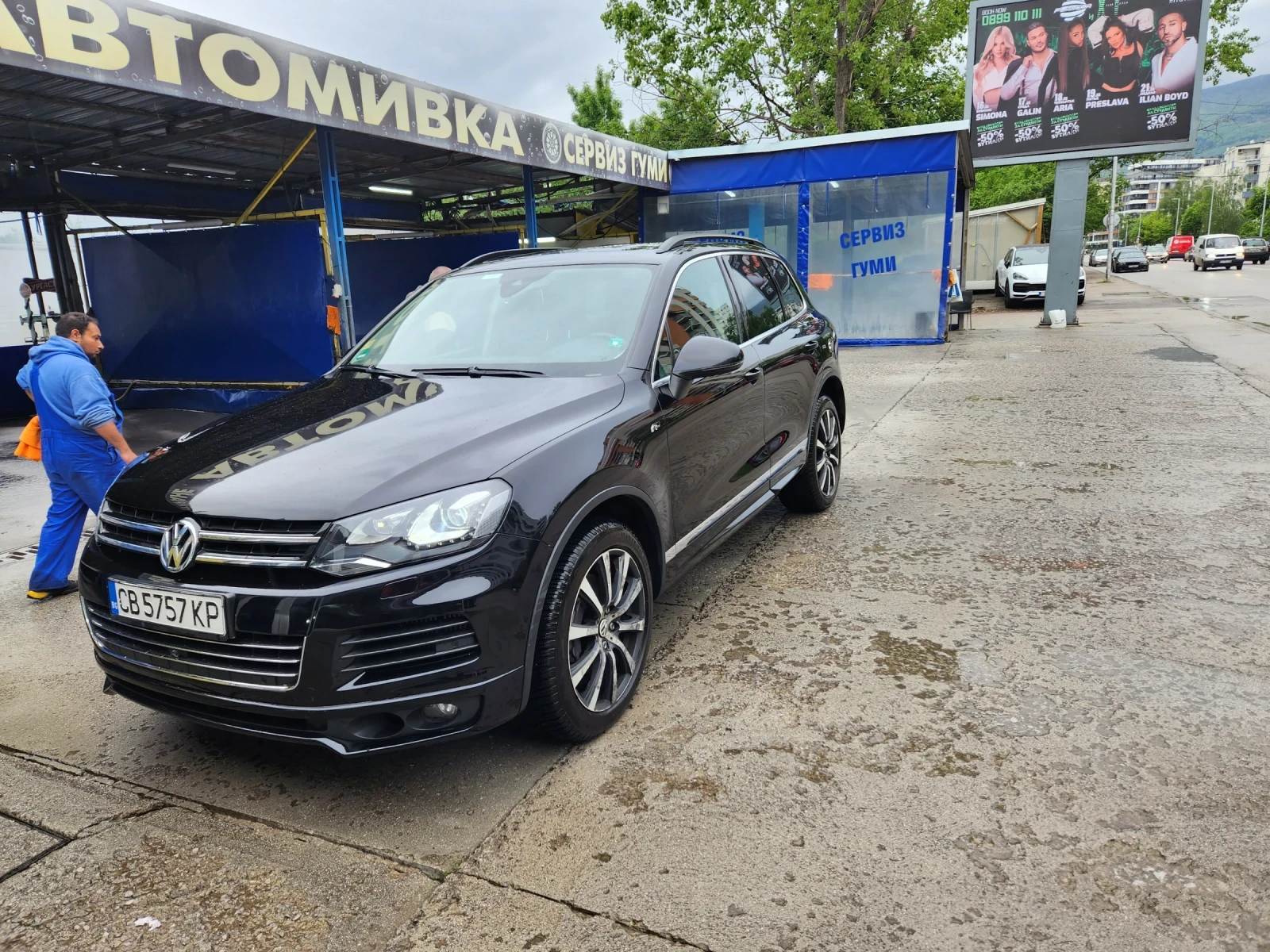 VW Touareg R-Line, снимка 8 - Автомобили и джипове - 53740183
