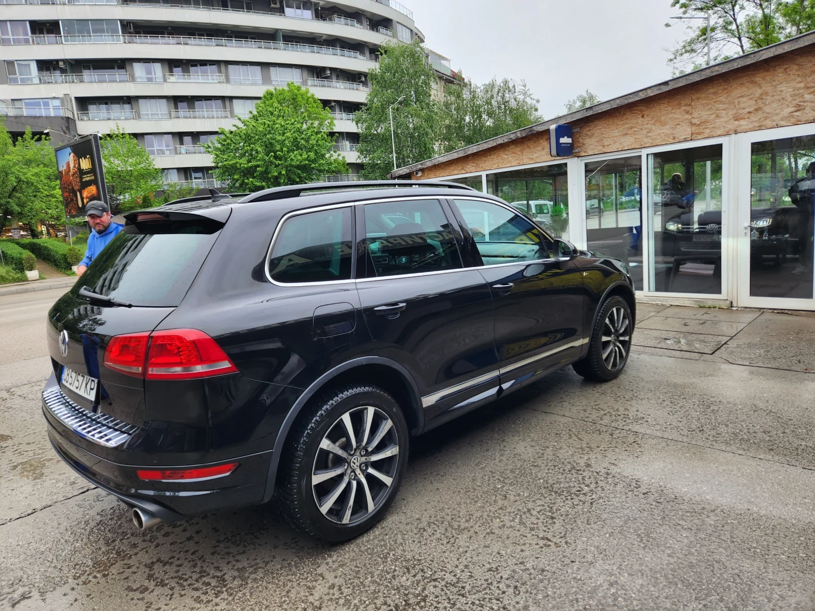 VW Touareg R-Line, снимка 10 - Автомобили и джипове - 53740183