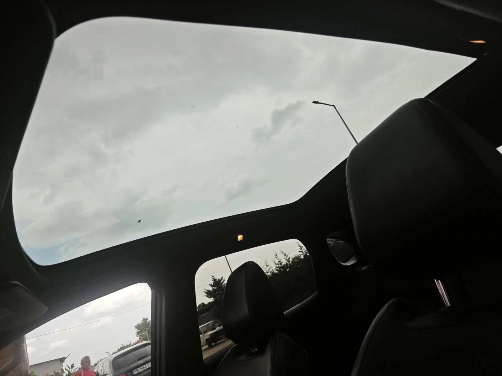 Nissan Qashqai 1.3/Бензин/156к.с., снимка 12 - Автомобили и джипове - 55070656