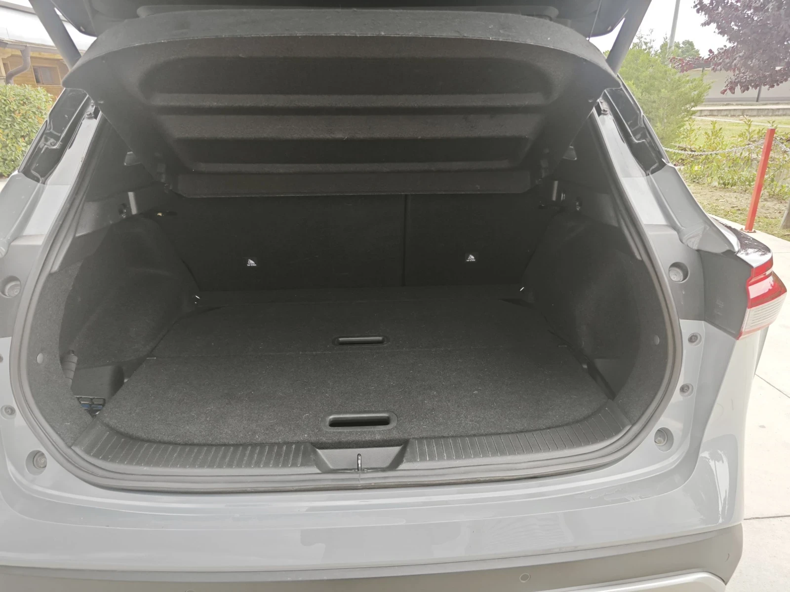 Nissan Qashqai 1.3/Бензин/156к.с., снимка 16 - Автомобили и джипове - 55070656