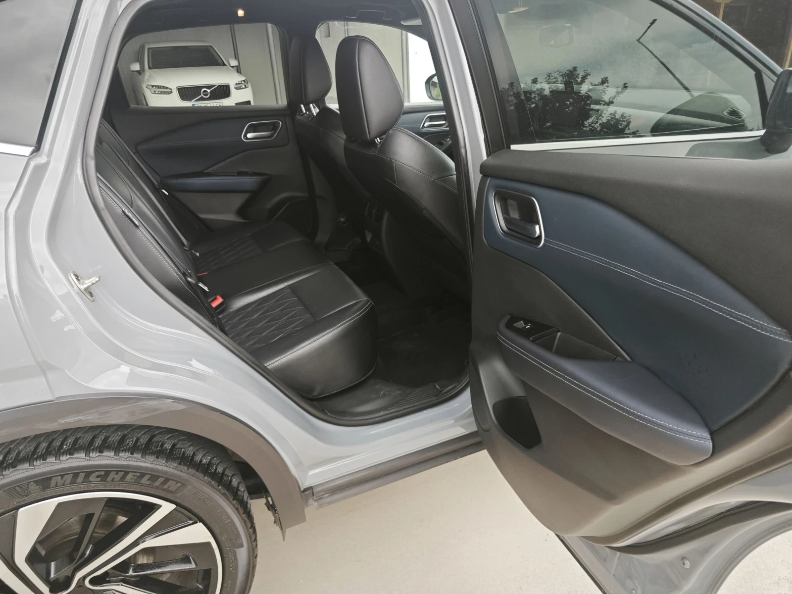 Nissan Qashqai 1.3/Бензин/156к.с., снимка 15 - Автомобили и джипове - 55070656