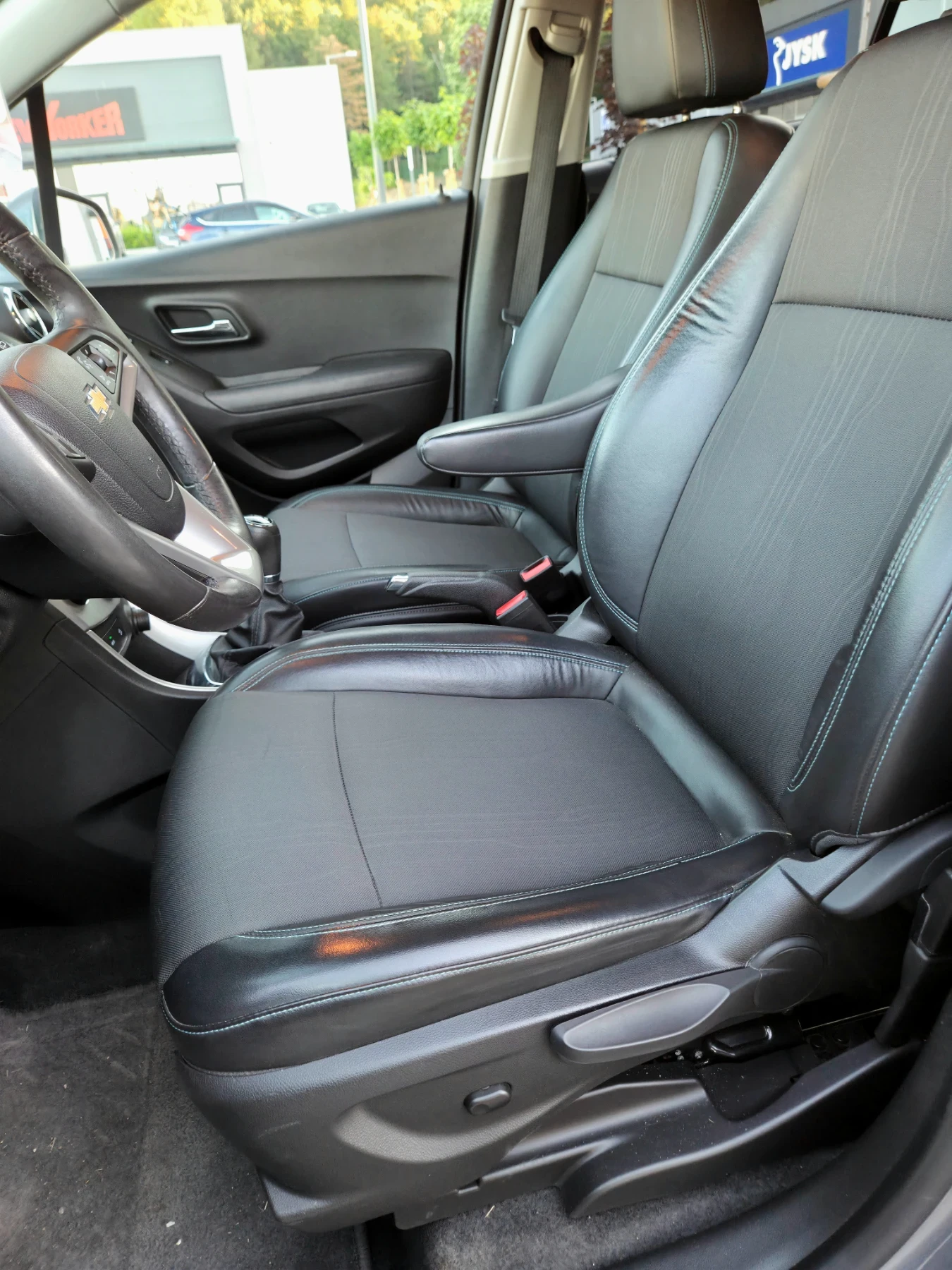 Chevrolet Trax 1.4 T 4x4, снимка 12 - Автомобили и джипове - 55125951