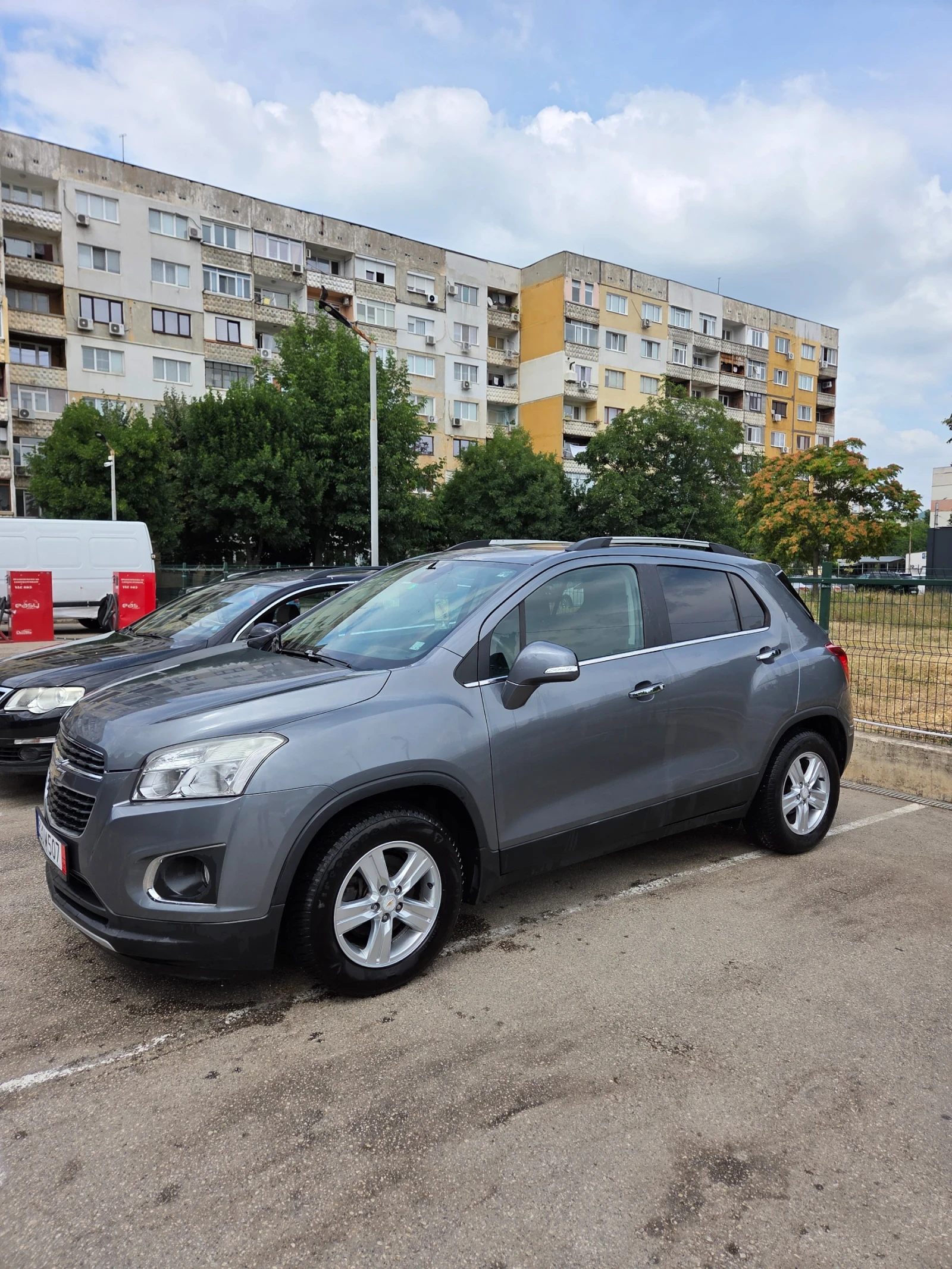 Chevrolet Trax, снимка 4 - Автомобили и джипове - 55125951