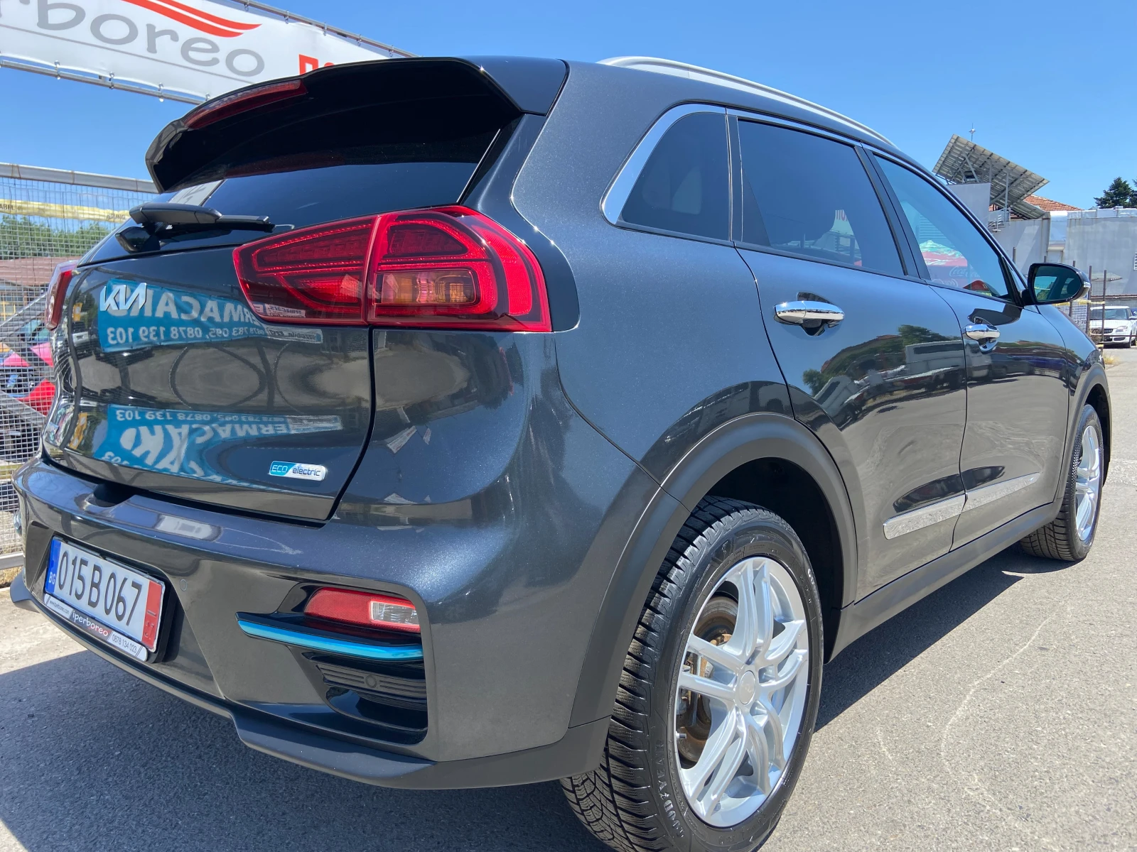Kia Niro 64kWh-204кс-В НАЛИЧНОСТ!, снимка 2 - Автомобили и джипове - 55197741