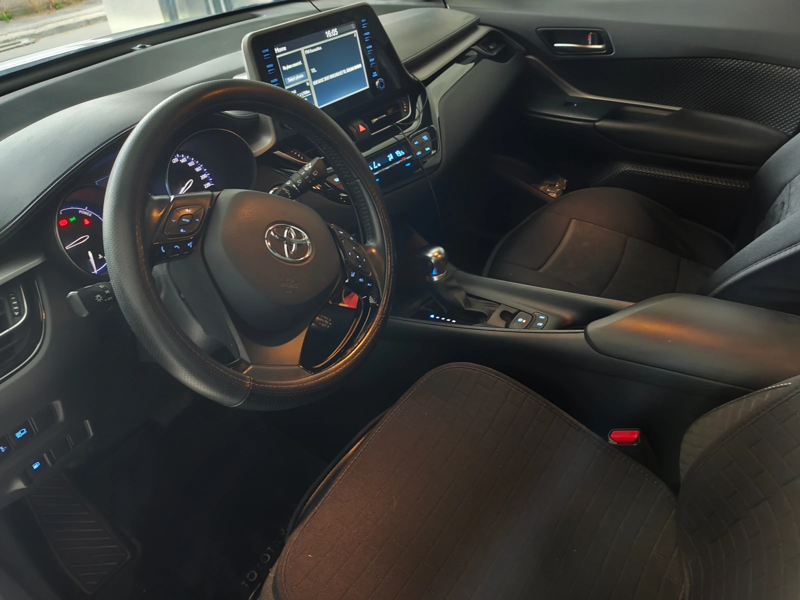 Toyota C-HR | Mobile.bg � ����������� 7