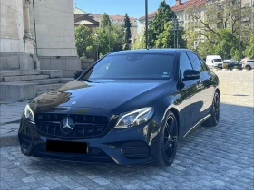 Mercedes-Benz E 220 AMG* Head-Up* Pano* 360* Готов Лизинг, снимка 1