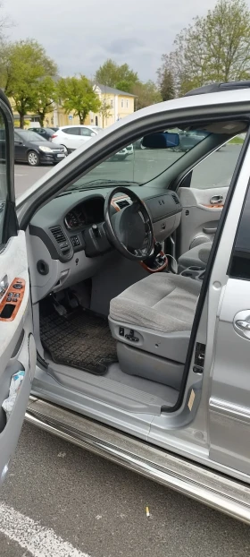 Kia Carnival Special Edition , снимка 8