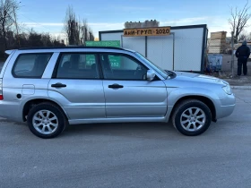 Subaru Forester 2.0 БЕНЗИН + ГАЗ КЛИМА, снимка 5