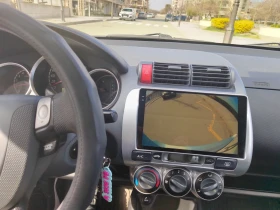 Honda Jazz АВТОМАТ/Навигация/Предна и задна камера - 7800 лв. - 28216120 6