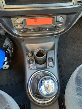 Citroen C3 - 2300 € / 4498.41 лв. - 32131510 9