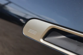 BMW iX 50 xDrive Sport 360 KeyGO Pano Обдух SoftCl HlK , снимка 17