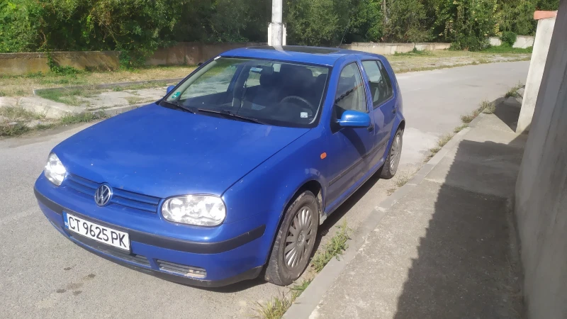 VW Golf 1.4 75к.с., снимка 3 - Автомобили и джипове - 47255429