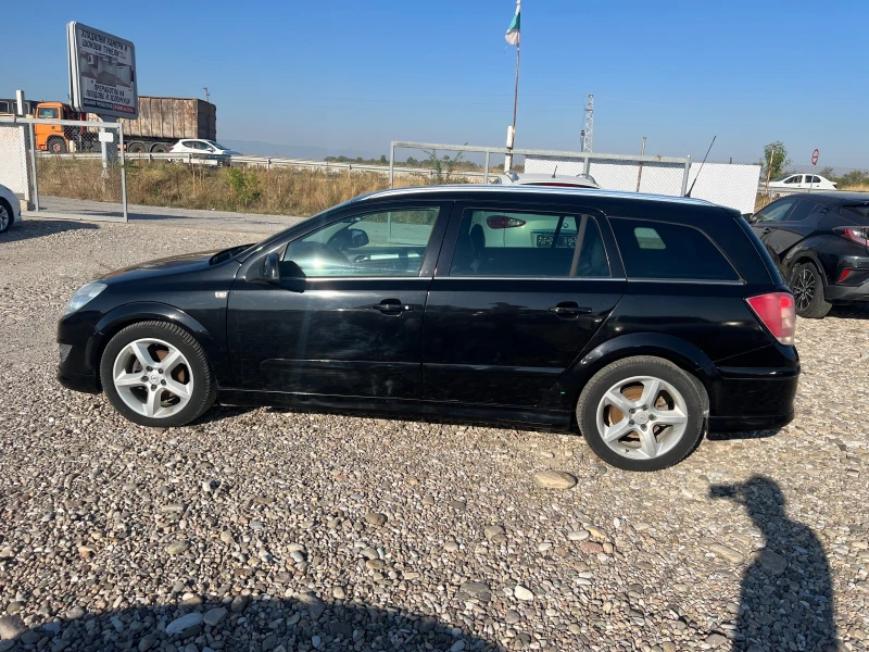 Opel Astra 1.7 CDTI, снимка 8 - Автомобили и джипове - 47354016