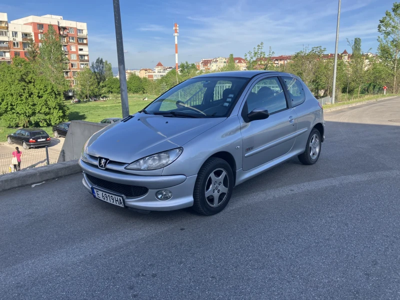 Peugeot 206 1.4i , снимка 7 - Автомобили и джипове - 49464815