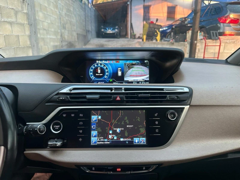 Citroen C4 Picasso 2.0 e-HDi Exclusive, Кожа с Подгрев, Лизинг, снимка 17 - Автомобили и джипове - 51279129