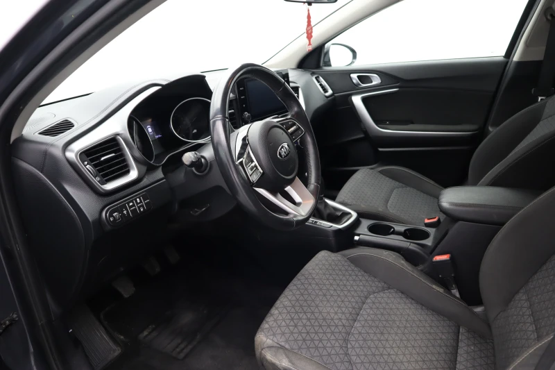Kia XCeed 1.0 COMFORT, снимка 9 - Автомобили и джипове - 51834851