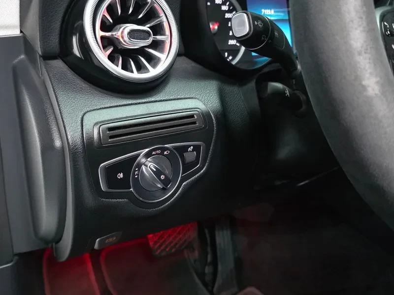 Mercedes-Benz C 200 W205, снимка 14 - Автомобили и джипове - 55794103