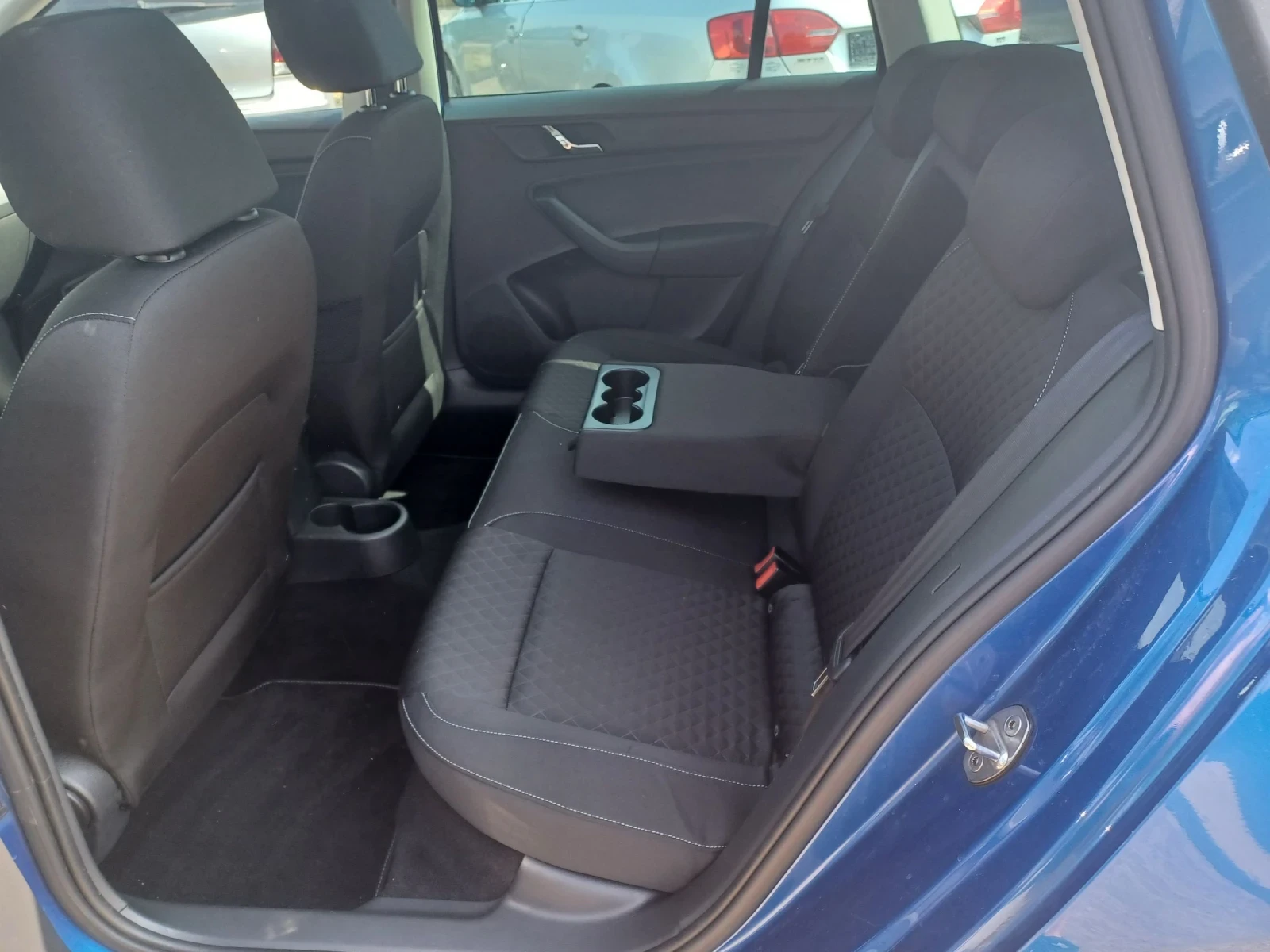 Skoda Rapid 1.4TDi Edition | Mobile.bg — изображение 12