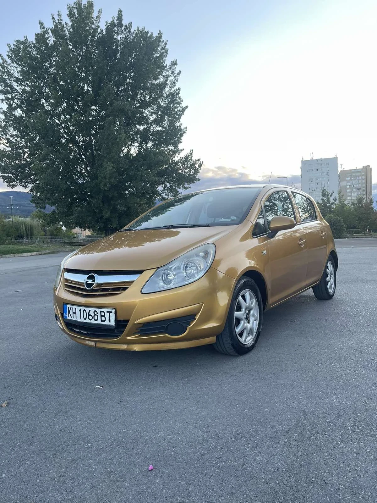 Opel Corsa 1.4 - изображение 2