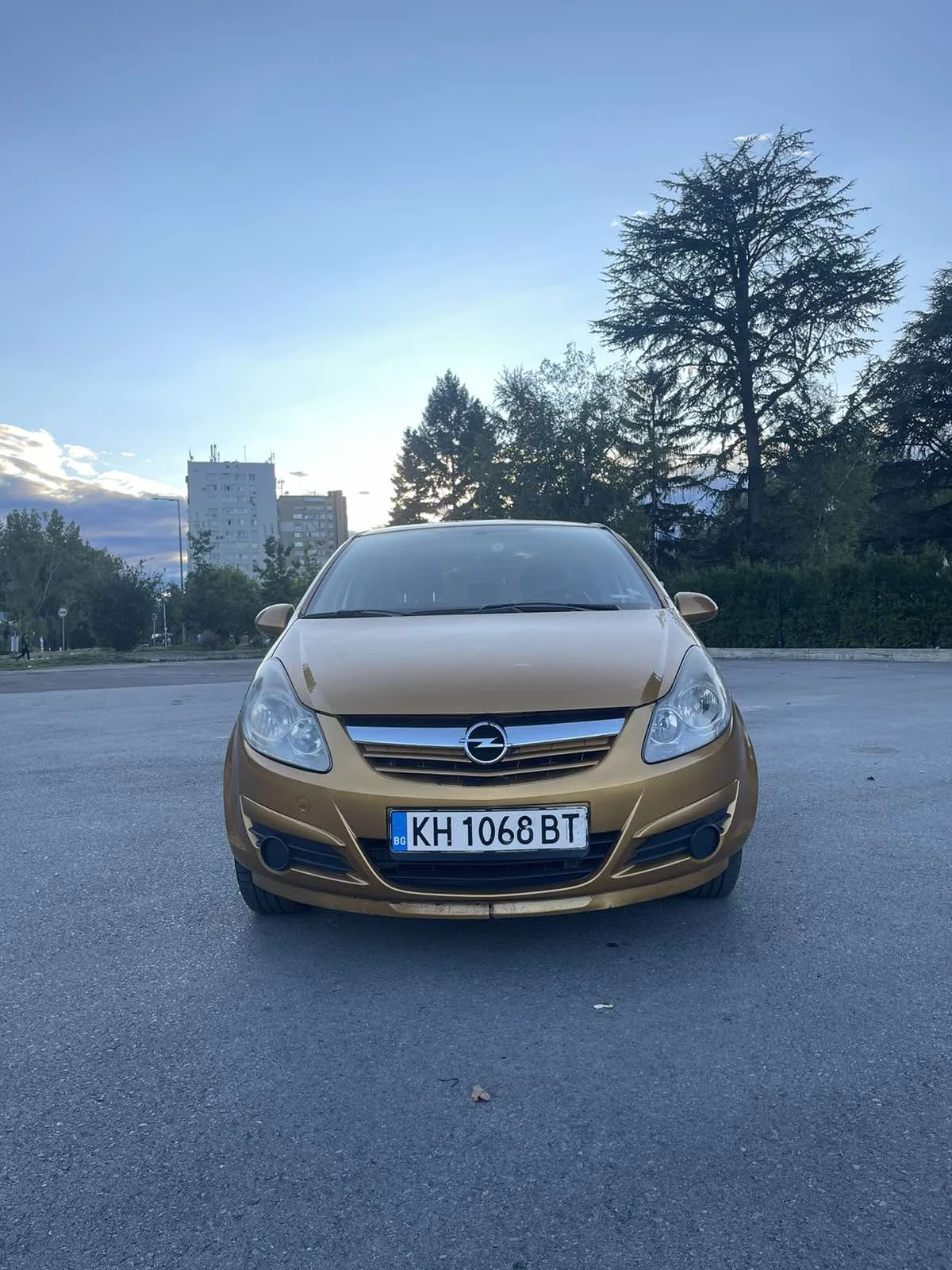 Opel Corsa 1.4 - изображение 4