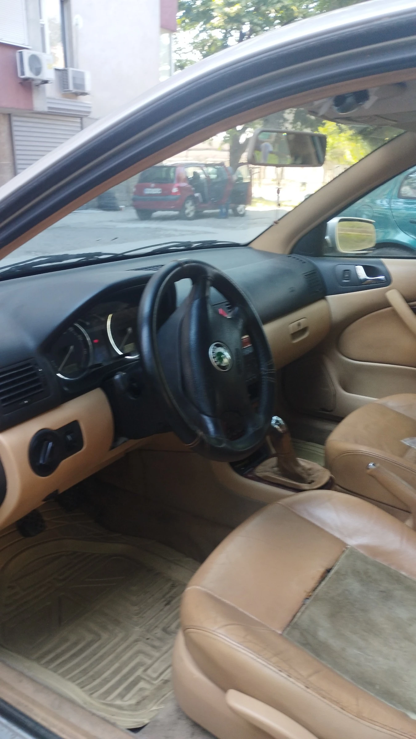 Skoda Octavia laurin&Kliment - изображение 9