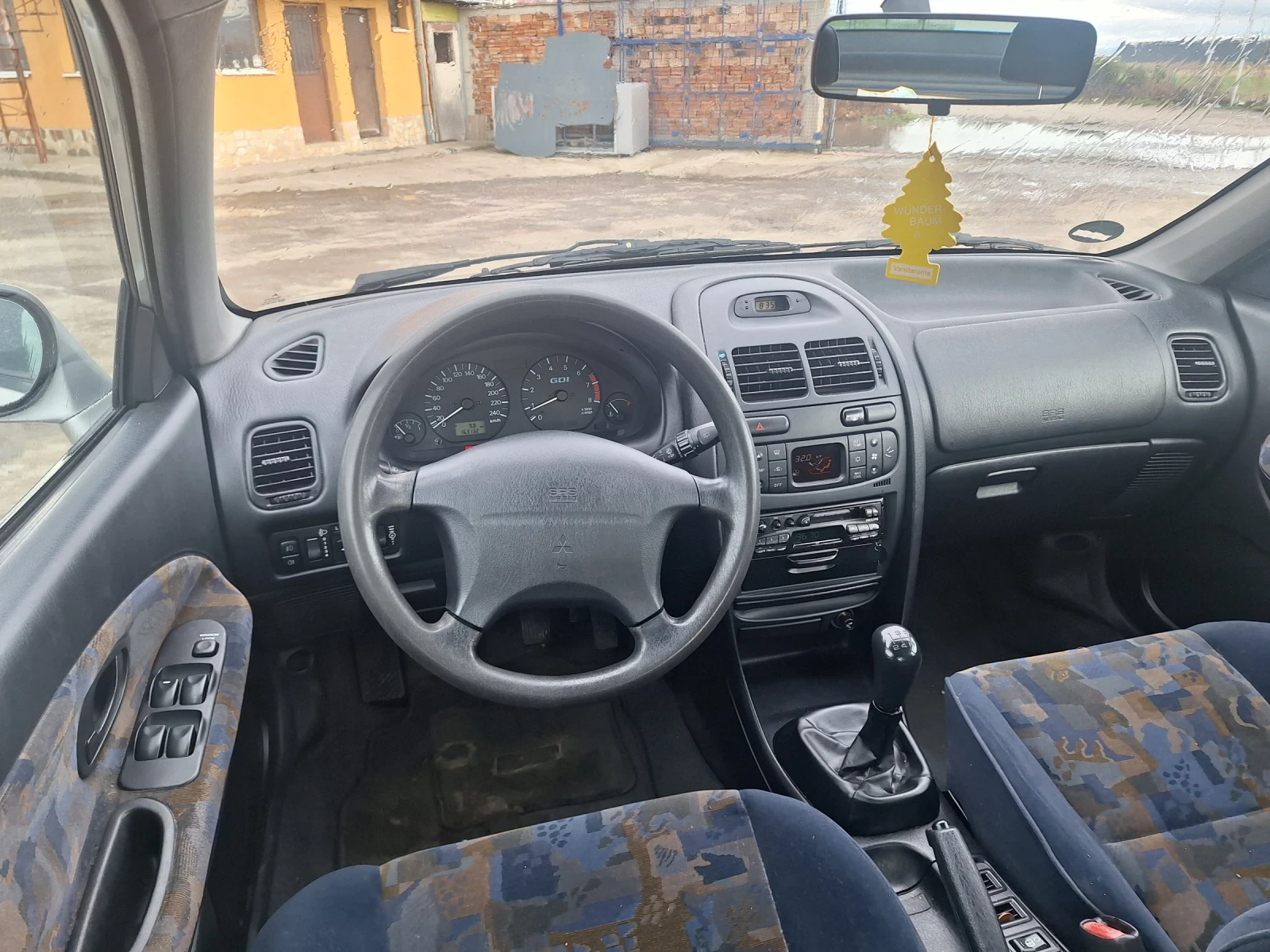 Mitsubishi Carisma | Mobile.bg   12