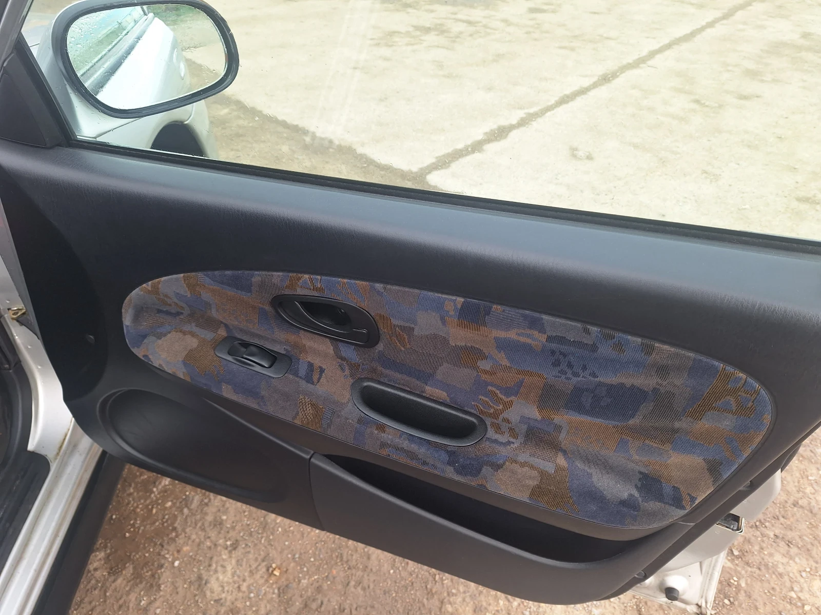 Mitsubishi Carisma | Mobile.bg   11