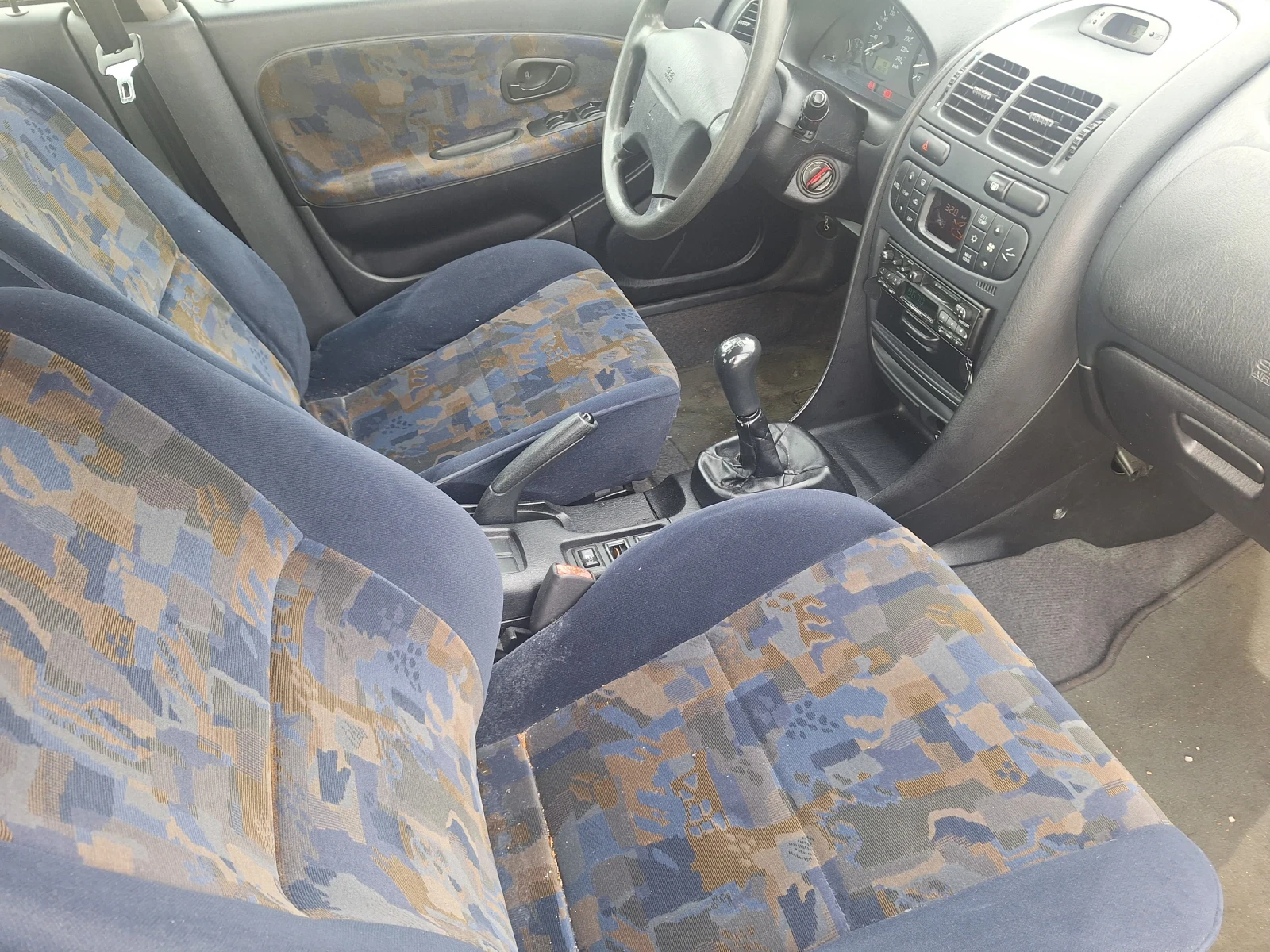 Mitsubishi Carisma  - изображение 7