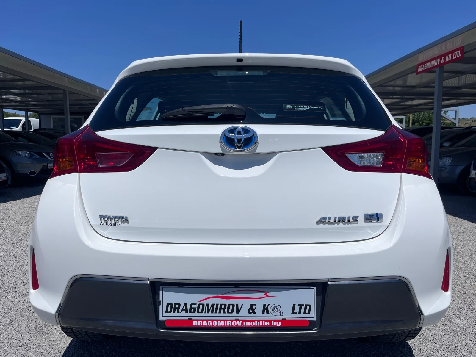 Toyota Auris 1.8 Hybrid / Пълна сервизна история само в Тойота  - изображение 7