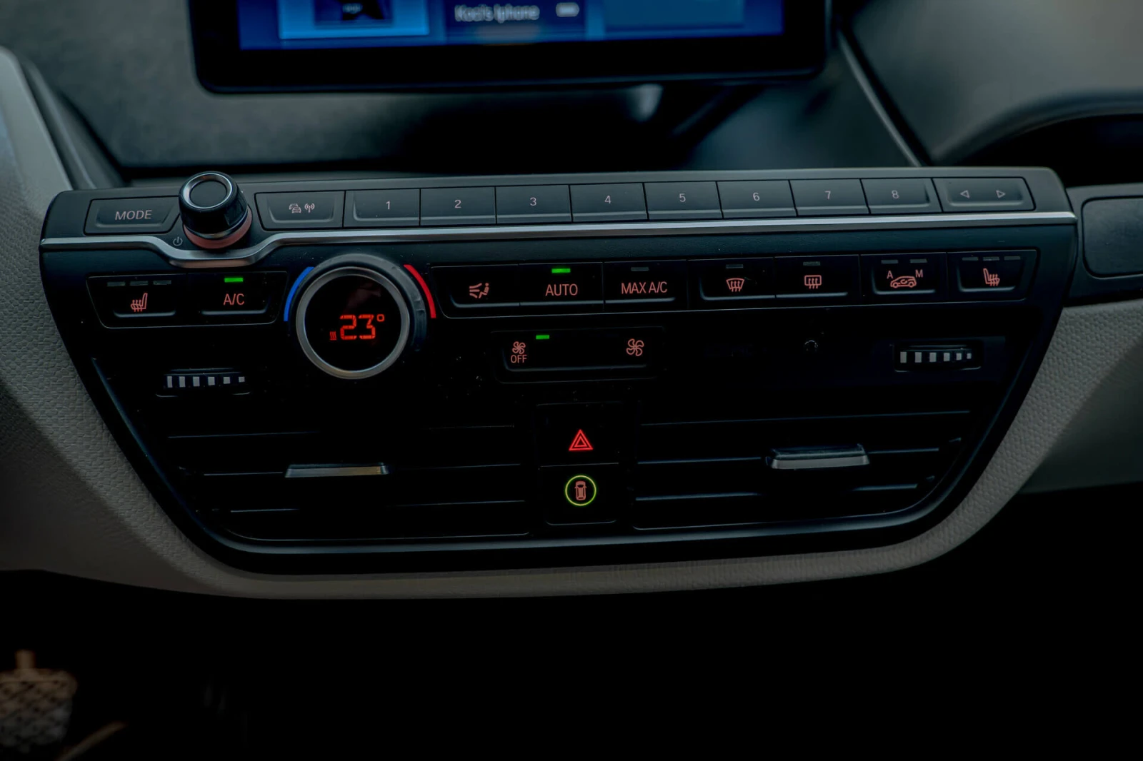 BMW i3 S/FullLed/Подгрев/Камера/CarPlay - изображение 9