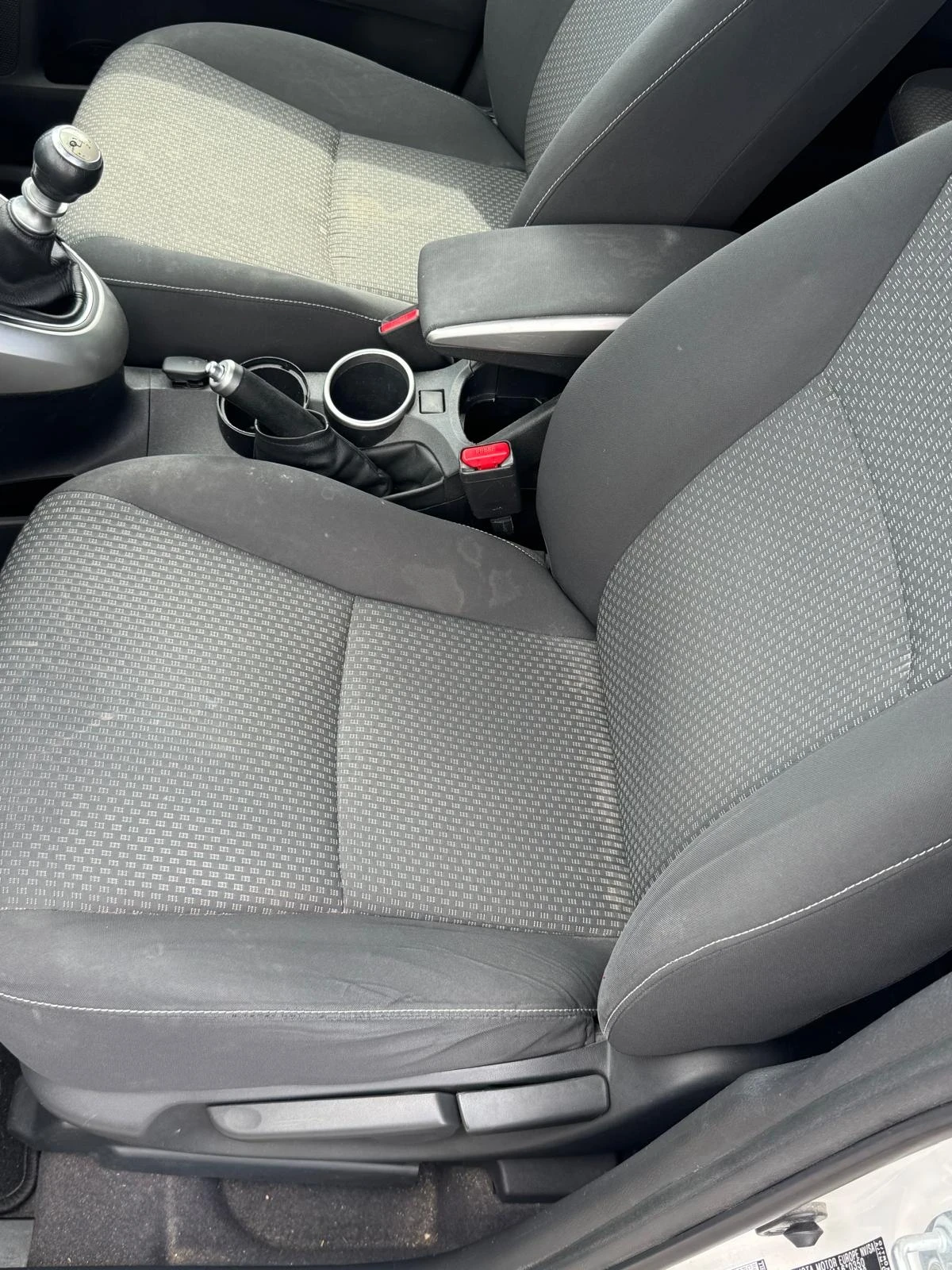 Toyota Corolla verso 2.0D4d 124kc* ПАНОРАМА* LED* NAVI* КАМЕРА* 6+ 1мес - изображение 9