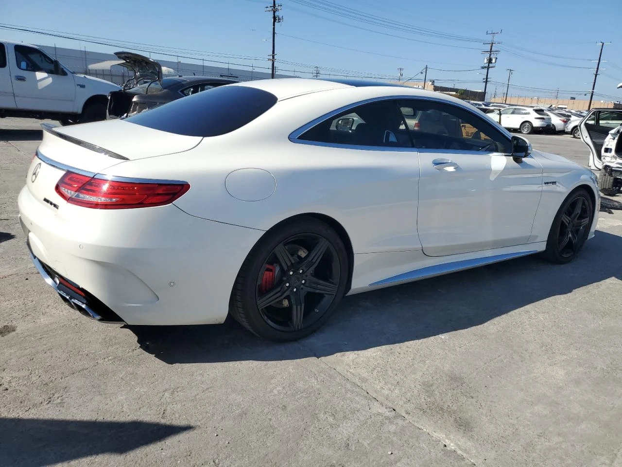 Mercedes-Benz S 63 AMG COUPE 4MATIC  - изображение 6