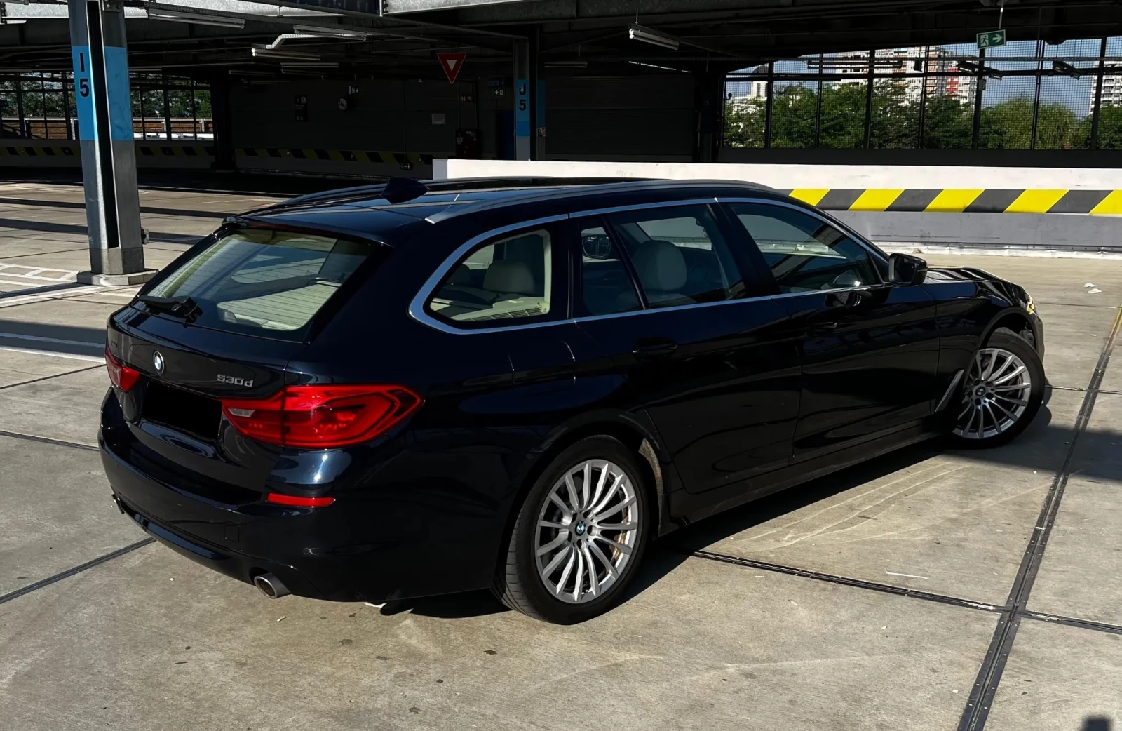 BMW 530 xDrive - изображение 3