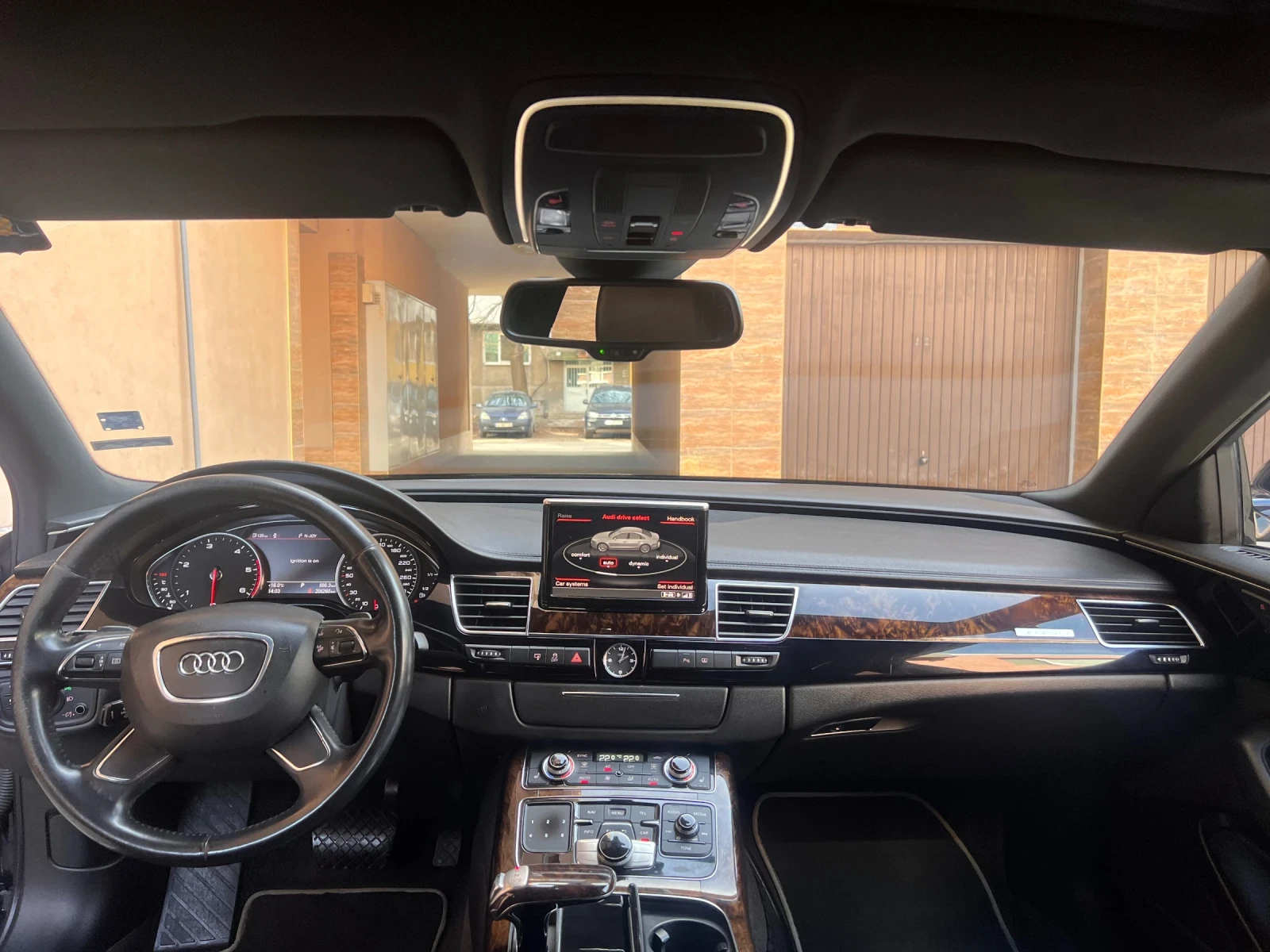 Audi A8, снимка 17 - Автомобили и джипове - 54676401