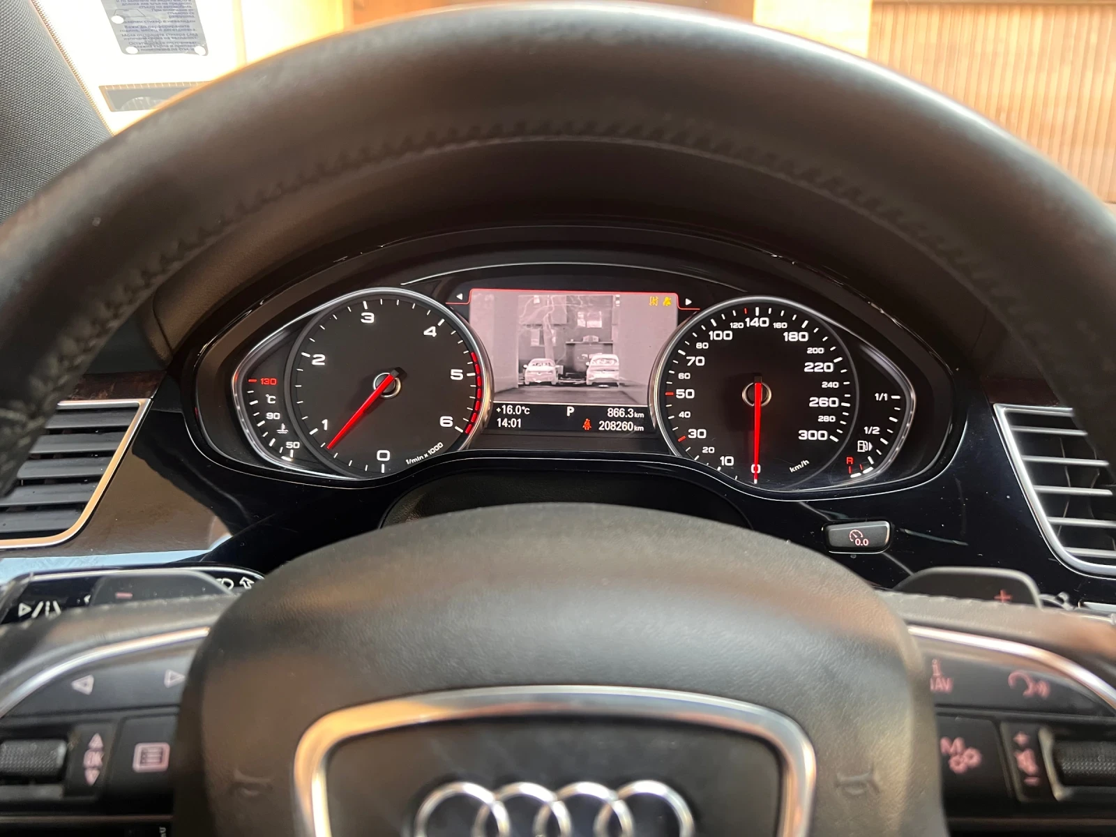 Audi A8, снимка 15 - Автомобили и джипове - 54676401