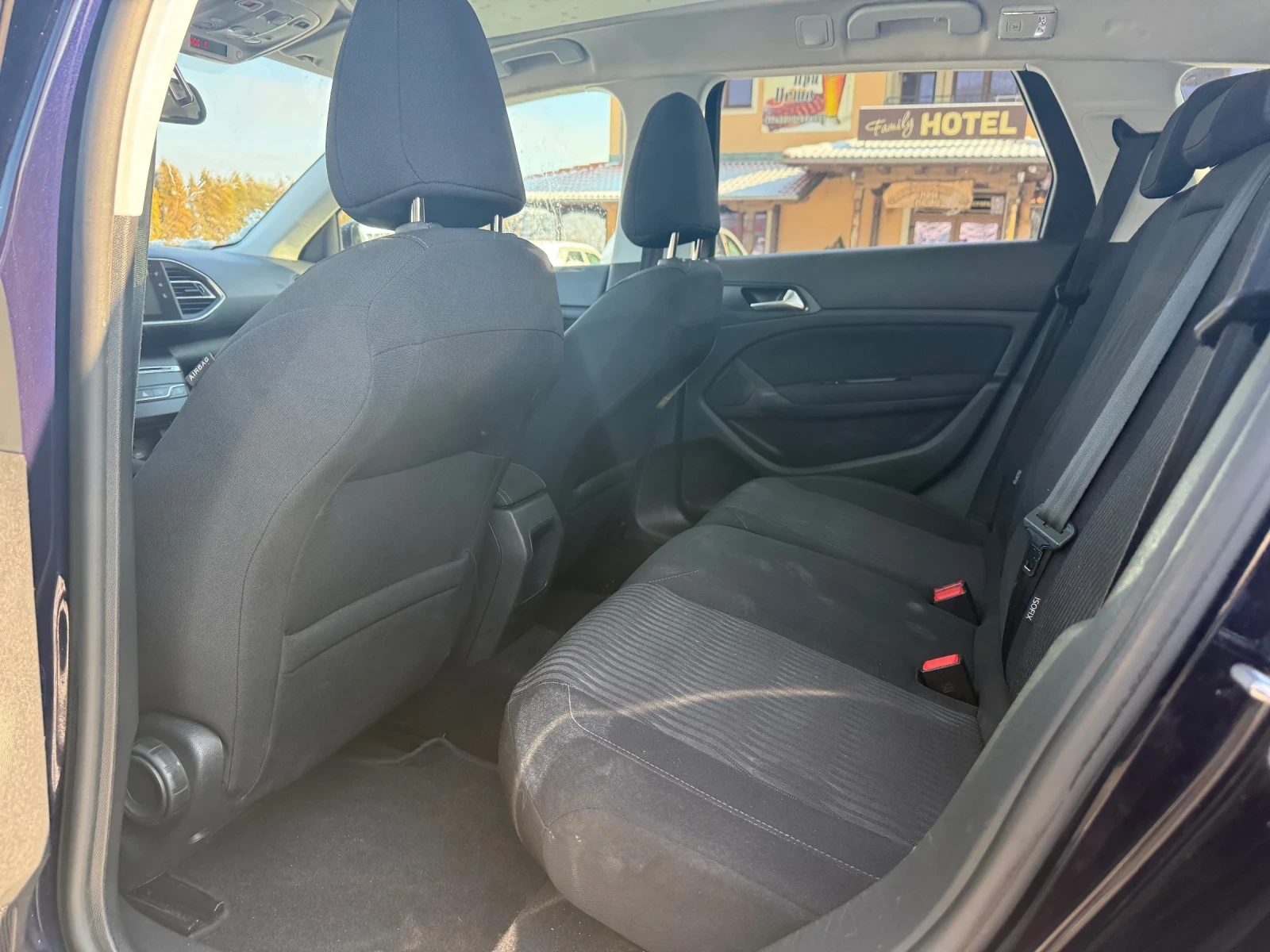 Peugeot 308 1.6HDI - изображение 7