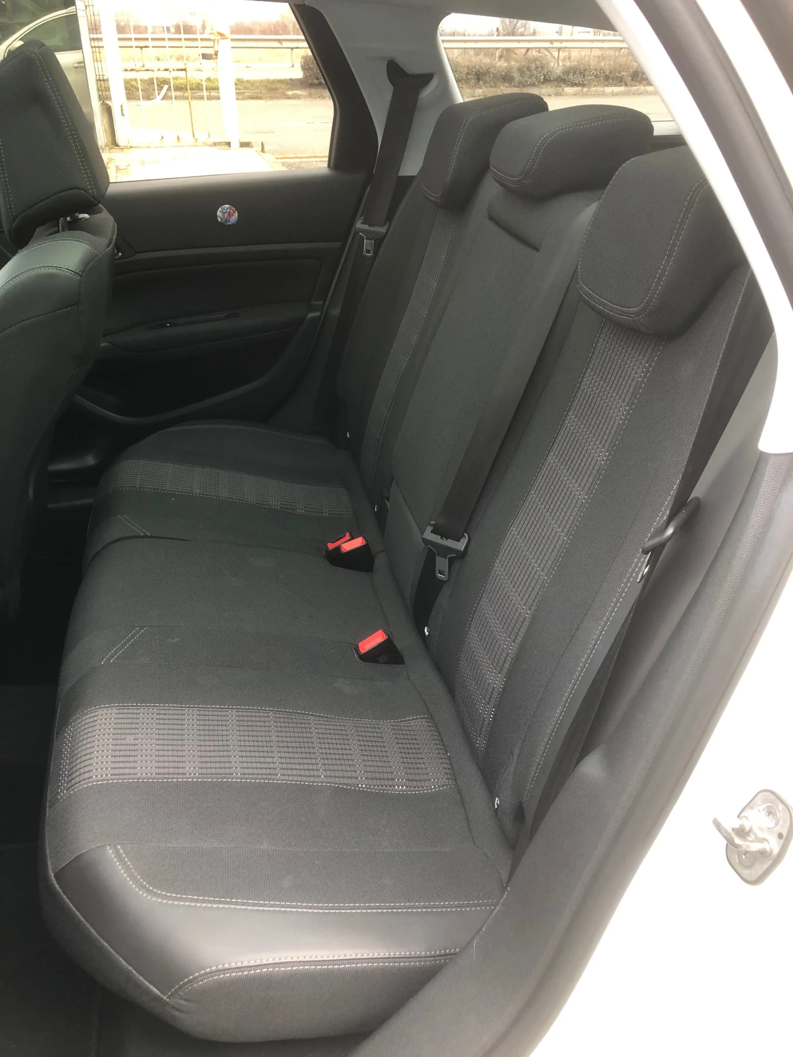 Peugeot 308 SW 1.5 Allure , снимка 13 - Автомобили и джипове - 53741007