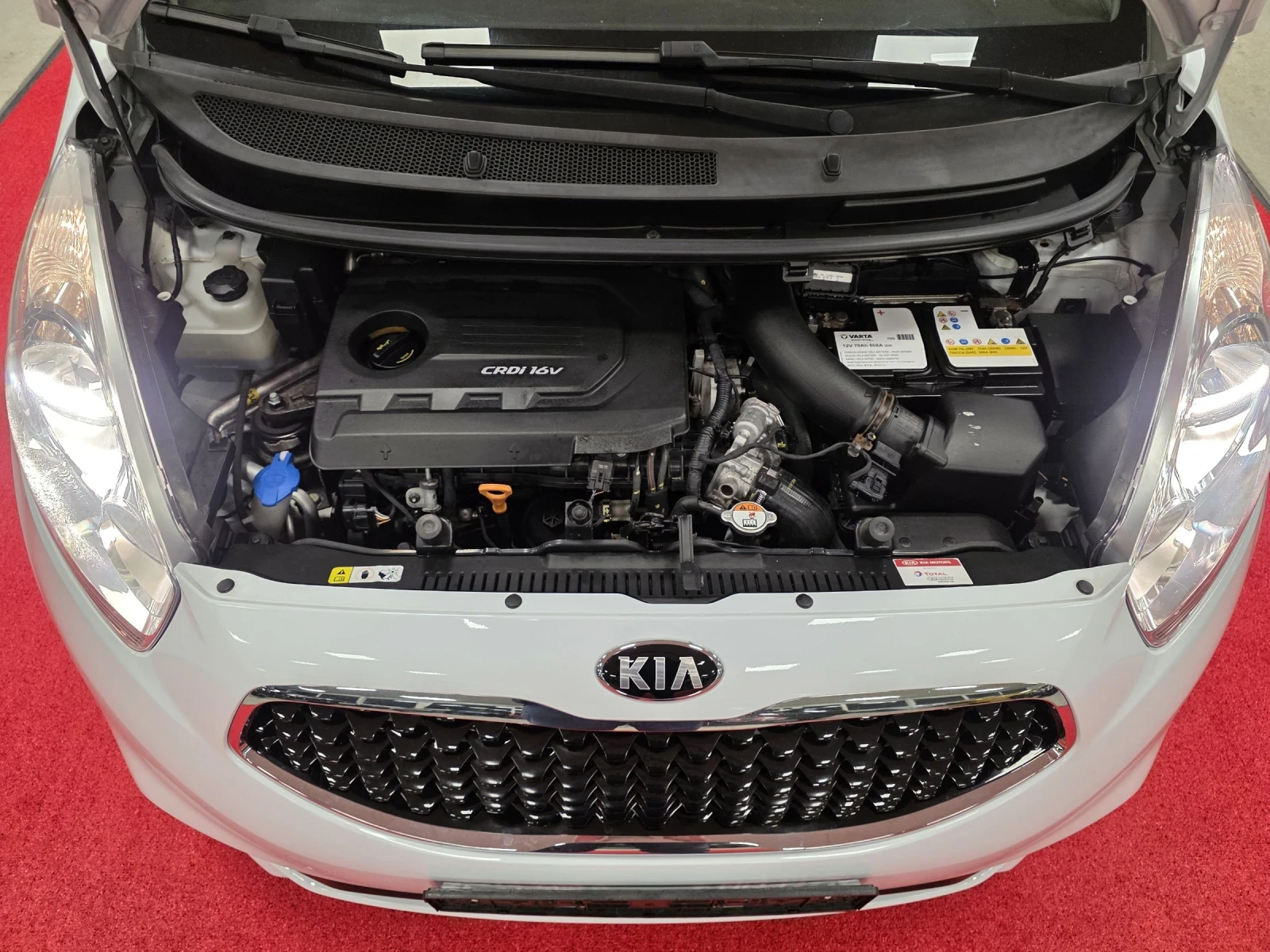 Kia Venga 2018 | 1.4CRDI 90кс | EU6, снимка 17 - Автомобили и джипове - 53826470