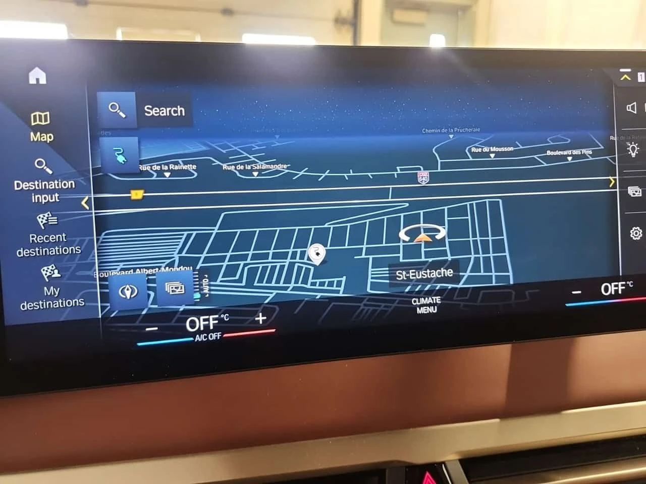 BMW iX XDRIVE50 * Един собственик * От BMW * CARFAX * , снимка 9 - Автомобили и джипове - 53958643