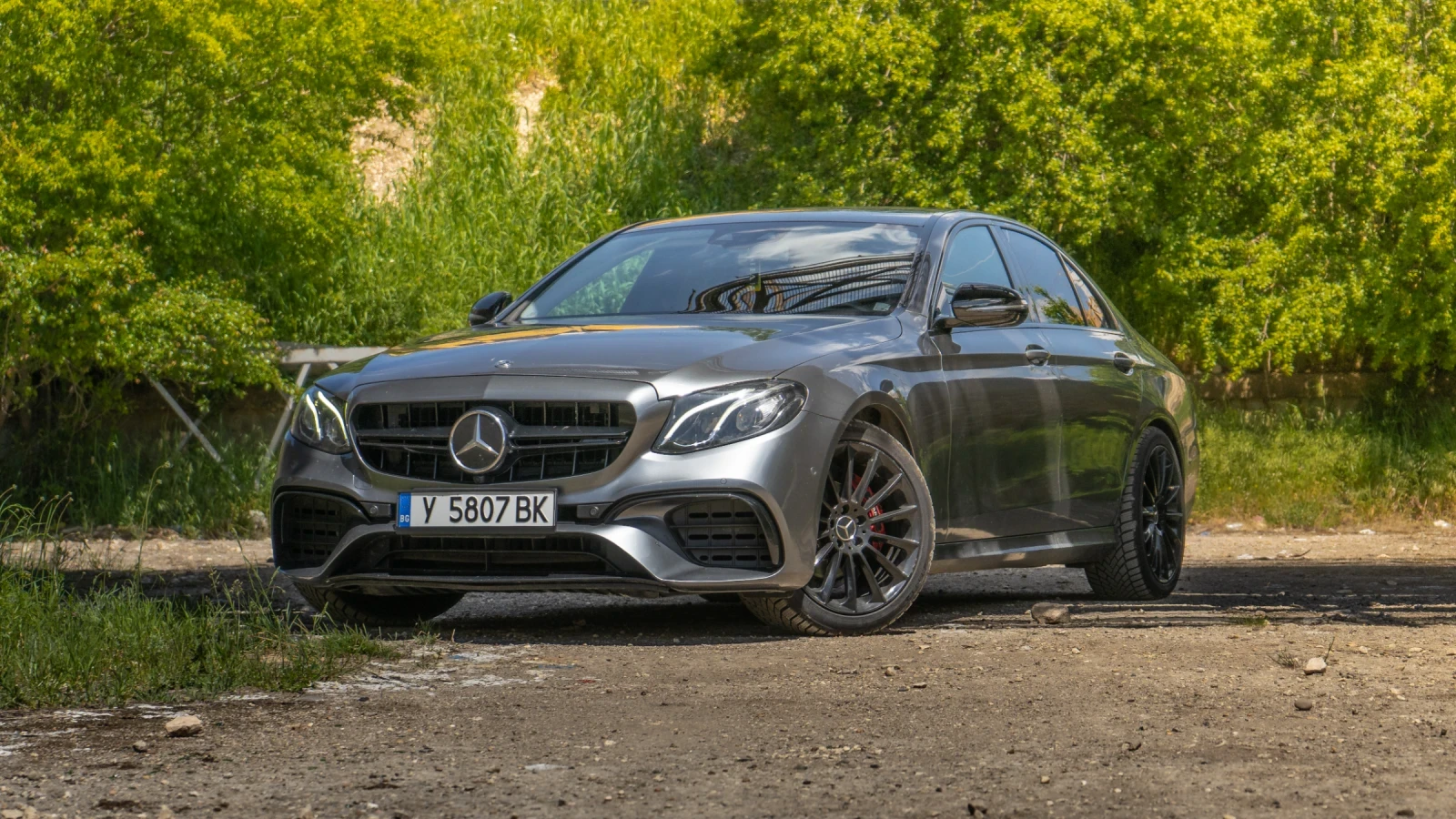 Mercedes-Benz E 220 AMG Line