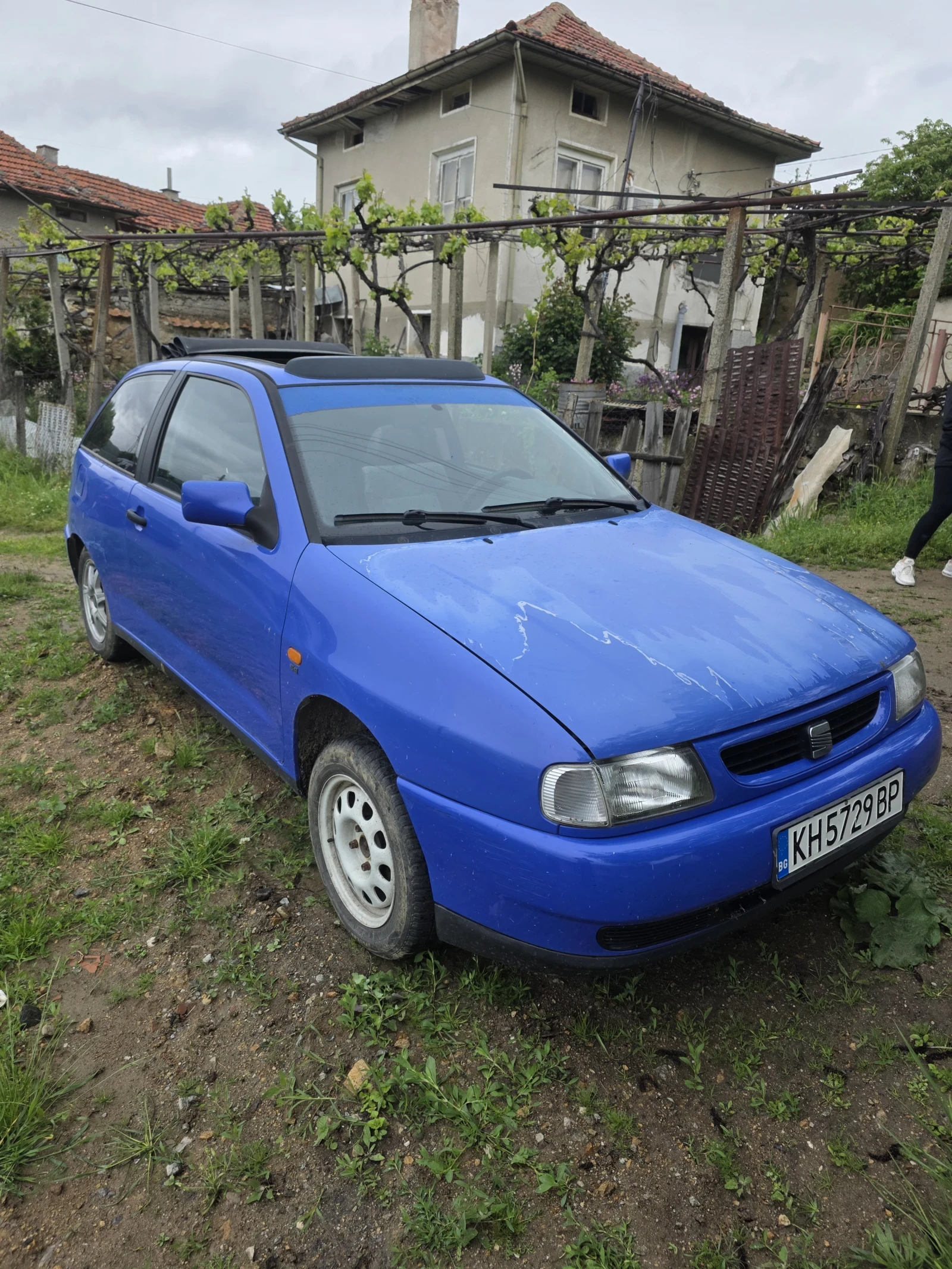 Seat Ibiza, снимка 2 - Автомобили и джипове - 54585037