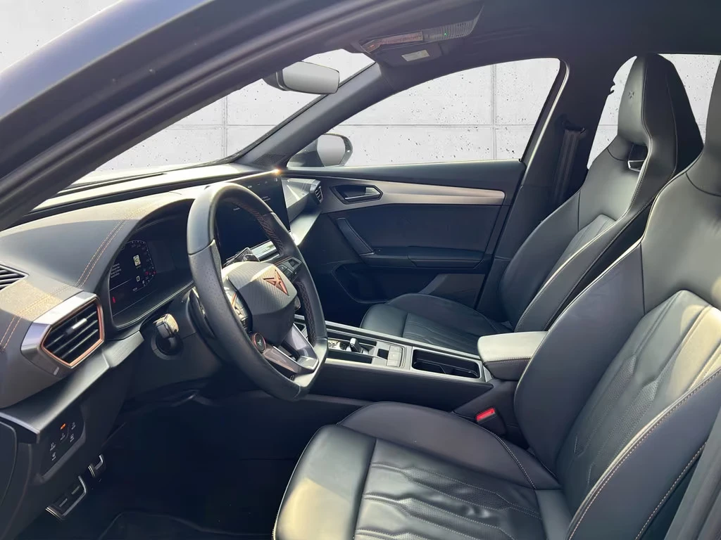 Cupra Formentor 2.5 TFSI/ VZ5/ DSG/ MATRIX/360/4X4 , снимка 4 - Автомобили и джипове - 54712623